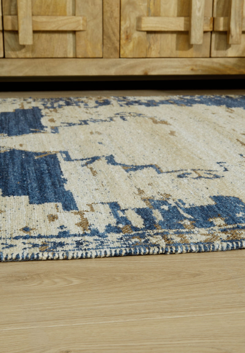 Varnler - Rug - R&R Furniture Gallery (Fountain Valley, CA)