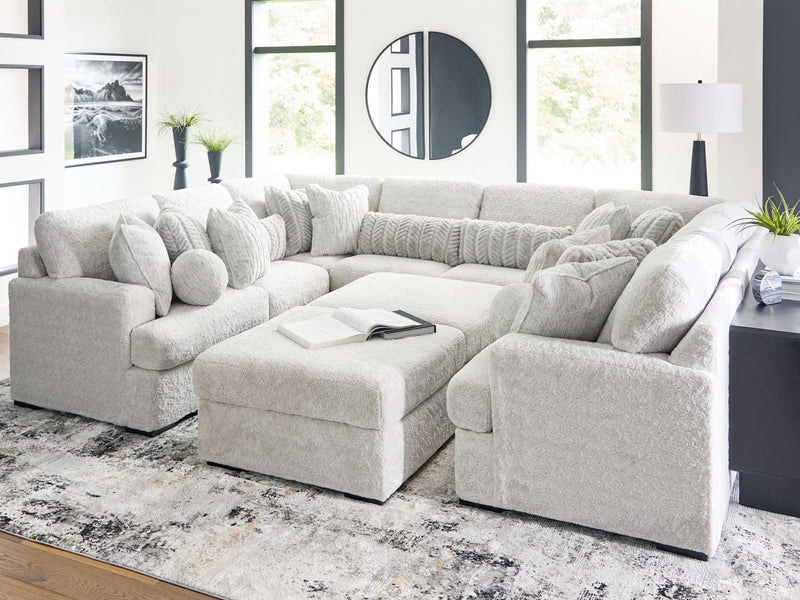 Cuddle Plush - Sectional - R&R Furniture Gallery (Fountain Valley, CA)
