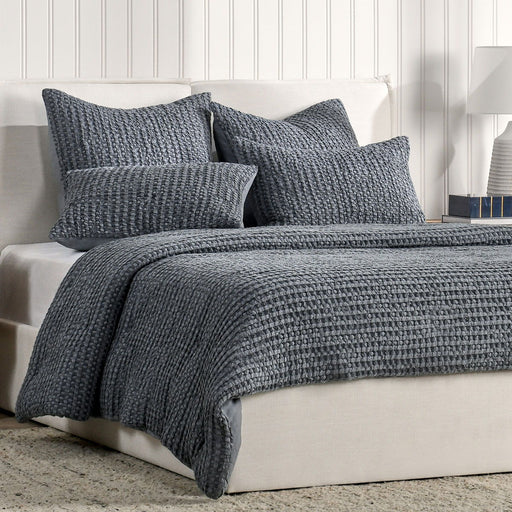 Colmar - Quilt - R&R Furniture Gallery (Fountain Valley, CA)