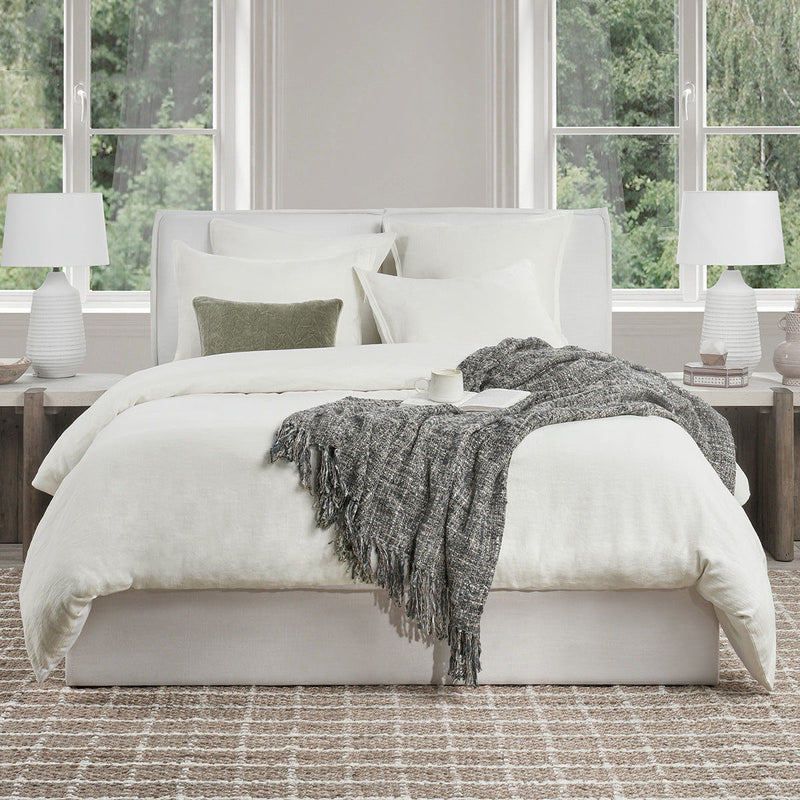 Talia - Duvet - R&R Furniture Gallery (Fountain Valley, CA)