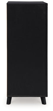 Danziar - Five Drawer Wide Chest - Black - R&R Furniture Gallery (Fountain Valley, CA)