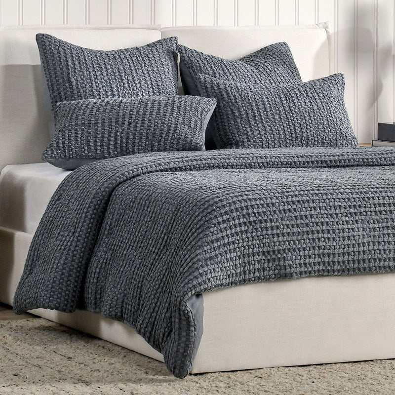Colmar - Quilt - R&R Furniture Gallery (Fountain Valley, CA)