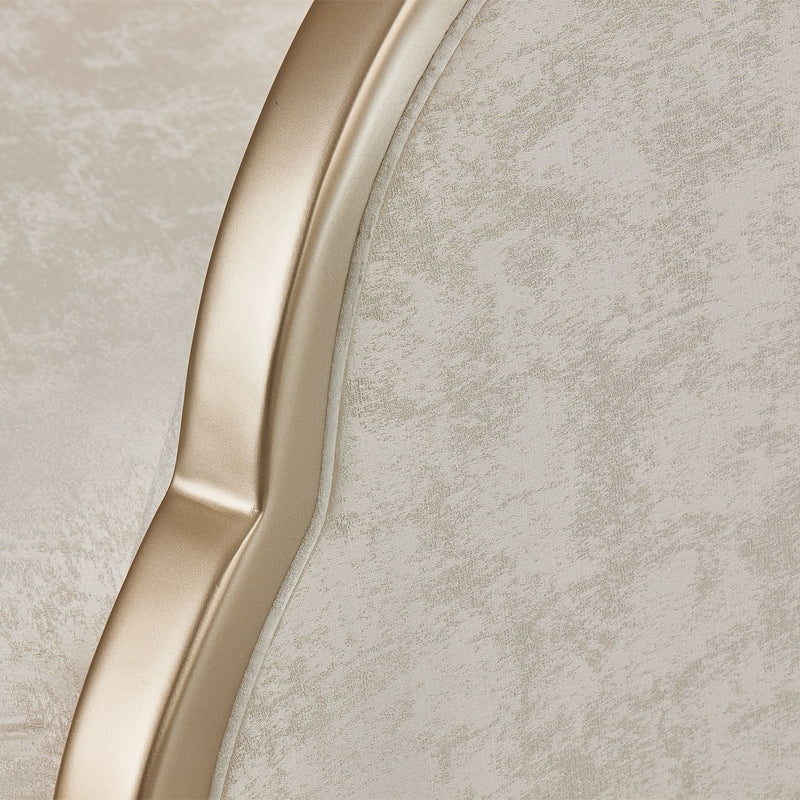 Malibu Crest - Chair - Cloud White / Chardonnay - R&R Furniture Gallery (Fountain Valley, CA)