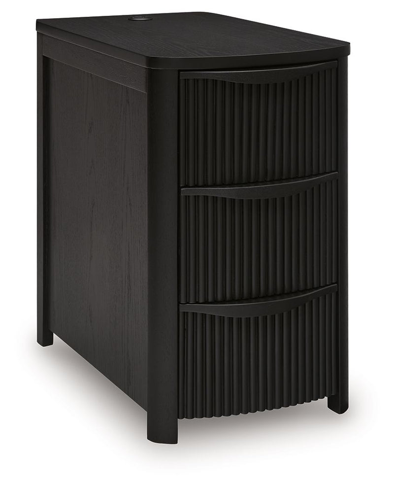 Camdill - Chair Side End Table - R&R Furniture Gallery (Fountain Valley, CA)
