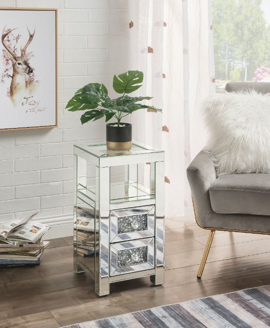 Noralie - 24" Accent Table - Clear Glass, Mirrored & Faux Diamonds - R&R Furniture Gallery (Fountain Valley, CA)