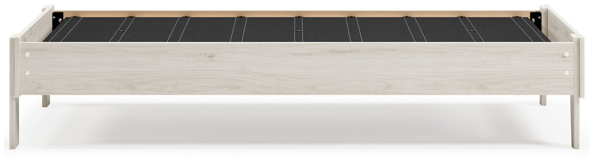 Socalle - Platform Bed - R&R Furniture Gallery (Fountain Valley, CA)