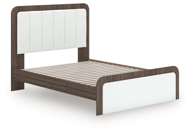Kendanport - Upholstered Bed - R&R Furniture Gallery (Fountain Valley, CA)