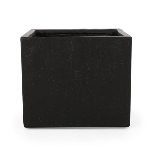 Modern Outdoor Planter - R&R Furniture Gallery (Fountain Valley, CA)