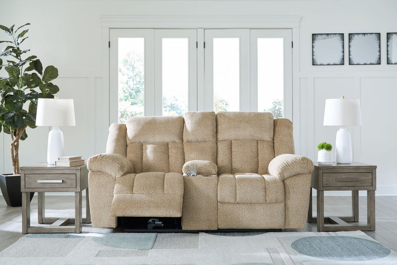 Tip-off - Power Reclining Loveseat With Console / Adj Headrest - R&R Furniture Gallery (Fountain Valley, CA)