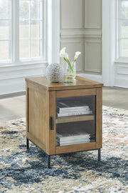 Torlanta - Chair Side End Table - Brown - R&R Furniture Gallery (Fountain Valley, CA)