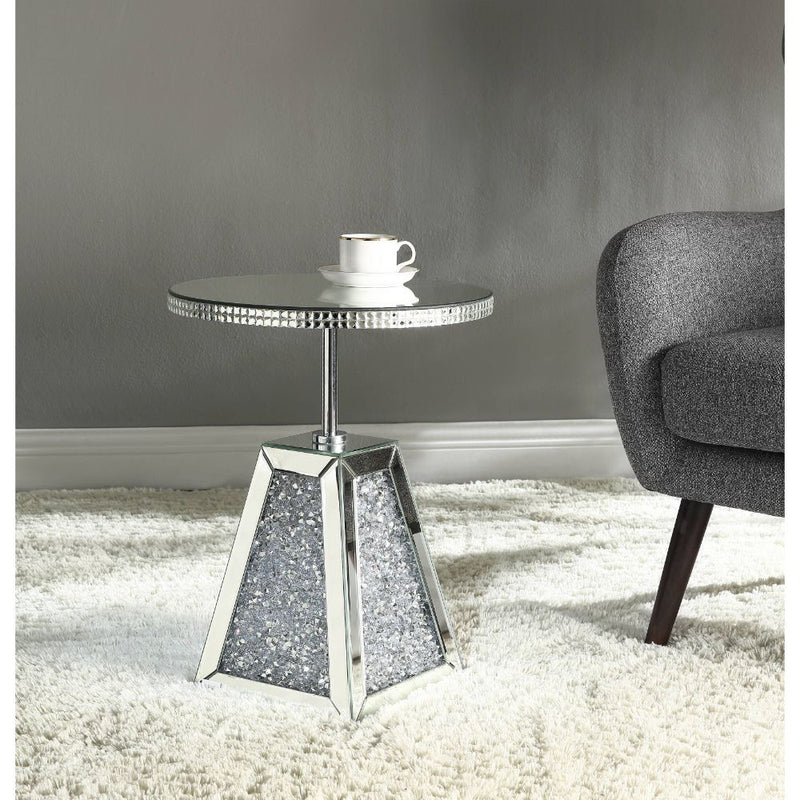 Noralie - 20" Accent Table - Mirrored & Faux Diamonds - R&R Furniture Gallery (Fountain Valley, CA)