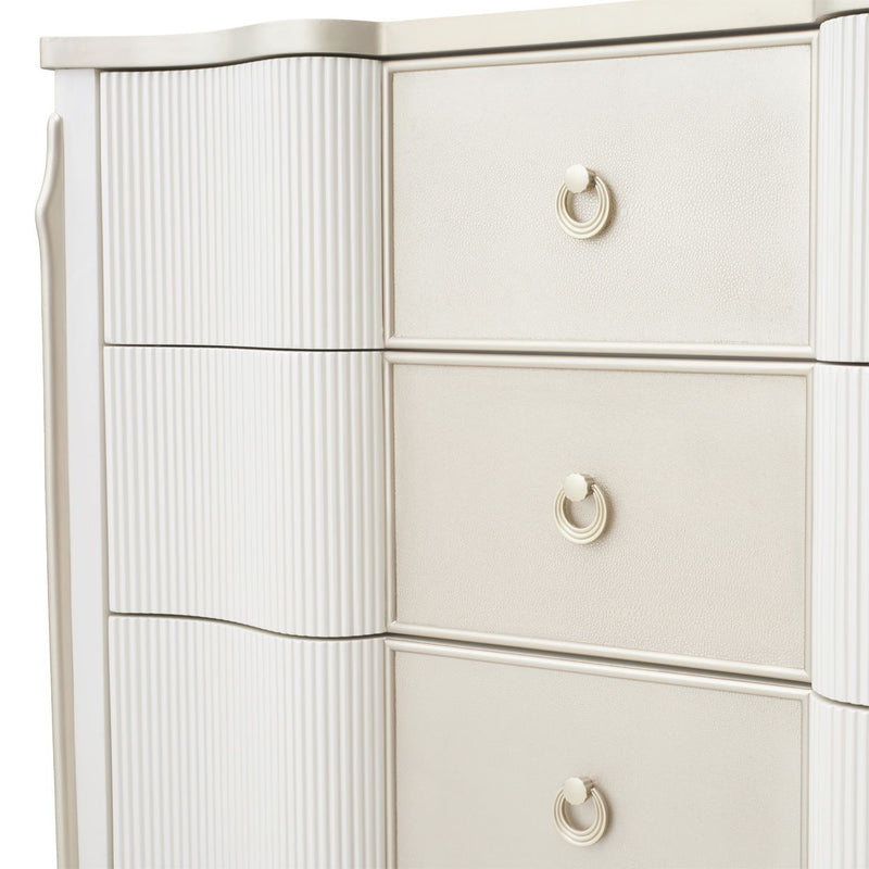 La Marisia - 5-Drawer Chest - Creamy Pearl - R&R Furniture Gallery (Fountain Valley, CA)