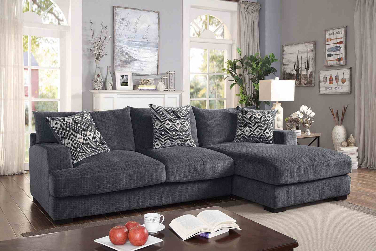 Kaylee - L-Shaped Sectional, Right Chaise