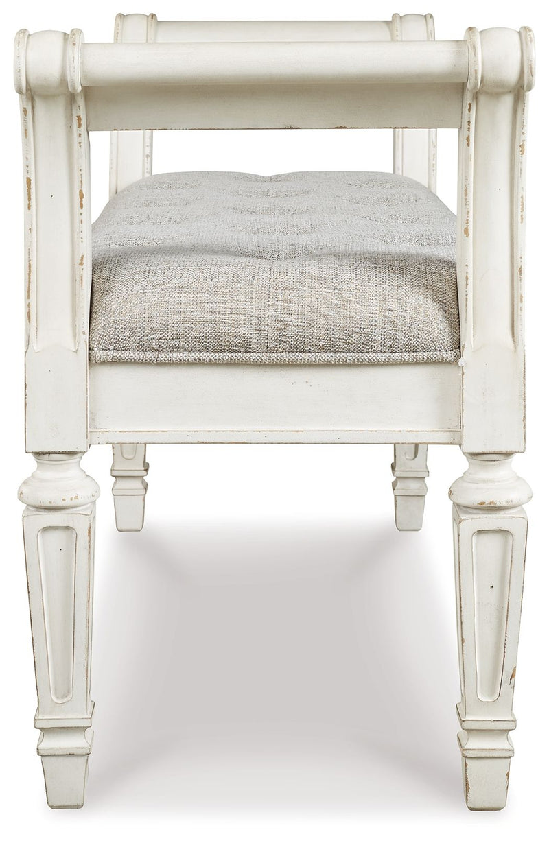 Realyn - Accent Bench - Antique White - R&R Furniture Gallery (Fountain Valley, CA)