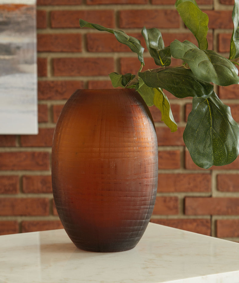 Embersen - Vase - R&R Furniture Gallery (Fountain Valley, CA)
