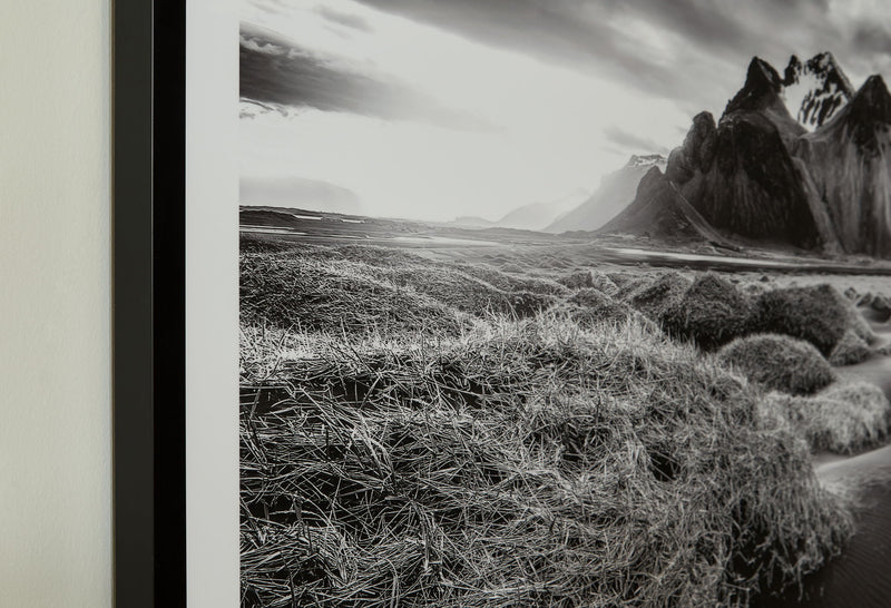 Delstone - Wall Art - Black / White - R&R Furniture Gallery (Fountain Valley, CA)