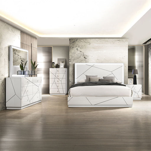 Esther - Mirror With LED - White / Silver - R&R Furniture Gallery (Fountain Valley, CA)