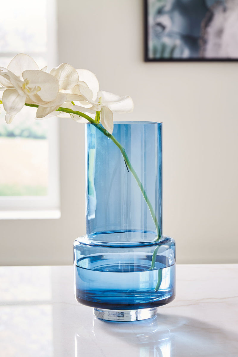 Bealen - Vase - R&R Furniture Gallery (Fountain Valley, CA)