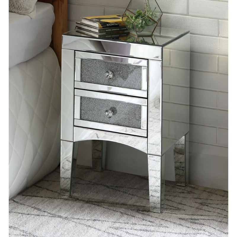 Noralie - 24" Accent Table - Mirrored, Faux Diamonds - R&R Furniture Gallery (Fountain Valley, CA)