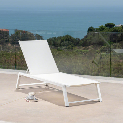Myers - Chaise Lounge - White - R&R Furniture Gallery (Fountain Valley, CA)