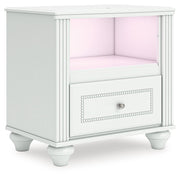 Kozlani - One Drawer Night Stand - White - R&R Furniture Gallery (Fountain Valley, CA)