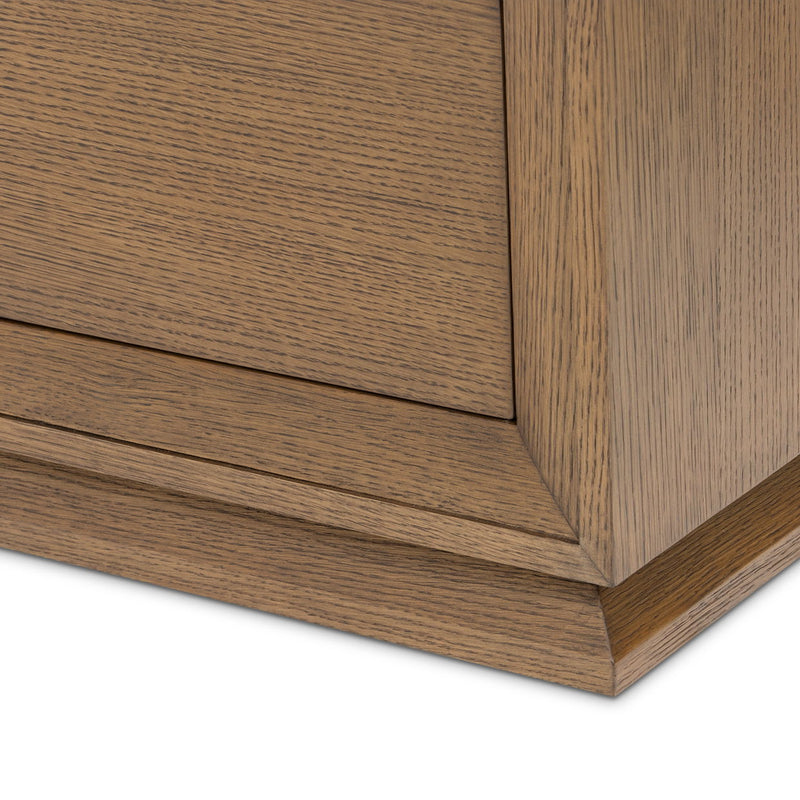 Portrait - Dresser - R&R Furniture Gallery (Fountain Valley, CA)
