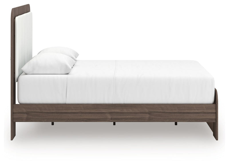 Kendanport - Upholstered Bed - R&R Furniture Gallery (Fountain Valley, CA)