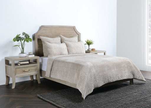 Bari - Velvet Quilt - R&R Furniture Gallery (Fountain Valley, CA)