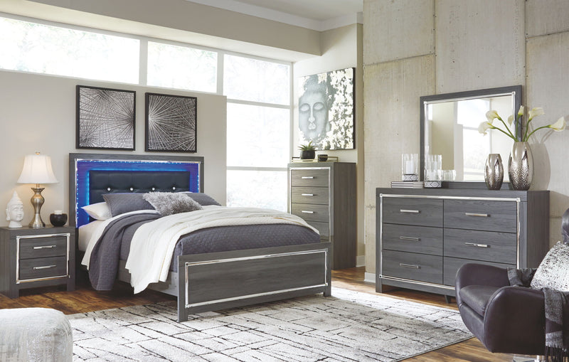Lodanna - Dresser, Mirror - R&R Furniture Gallery (Fountain Valley, CA)