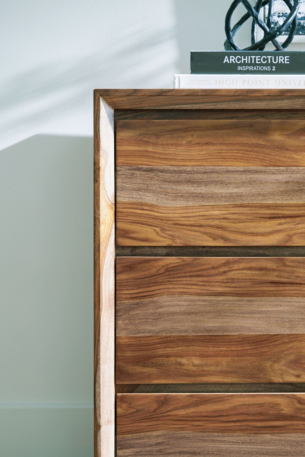 Dressonni - Dresser - Brown - R&R Furniture Gallery (Fountain Valley, CA)