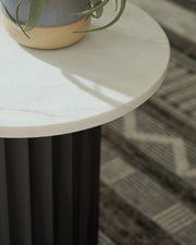 Wainstone - Accent Table - Black / White - R&R Furniture Gallery (Fountain Valley, CA)