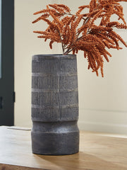 Beninworth - Vase - R&R Furniture Gallery (Fountain Valley, CA)