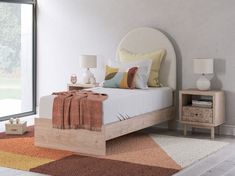 Arloster - Upholstered Panel Bed - R&R Furniture Gallery (Fountain Valley, CA)