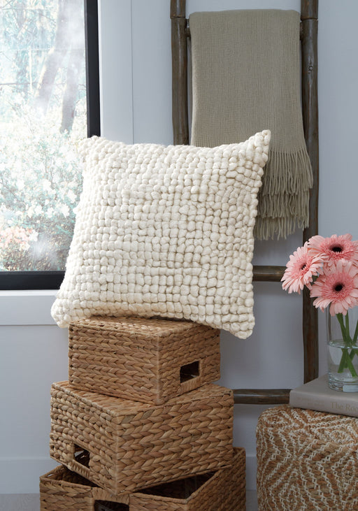 Aavie - Pillow - R&R Furniture Gallery (Fountain Valley, CA)