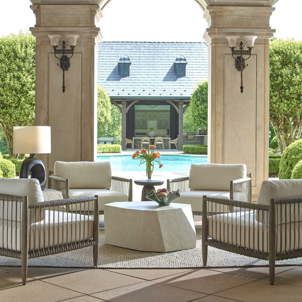 Borneo - Outdoor Lounge Chair - White / Dark Gray
