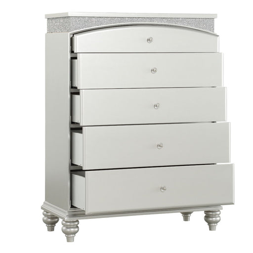 Maverick - Chest - Platinum - R&R Furniture Gallery (Fountain Valley, CA)