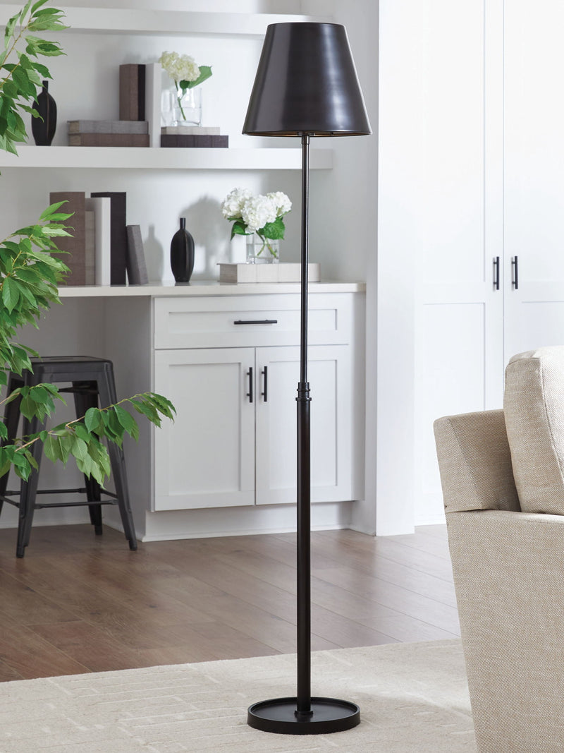 Wimner - Metal Lamp - R&R Furniture Gallery (Fountain Valley, CA)