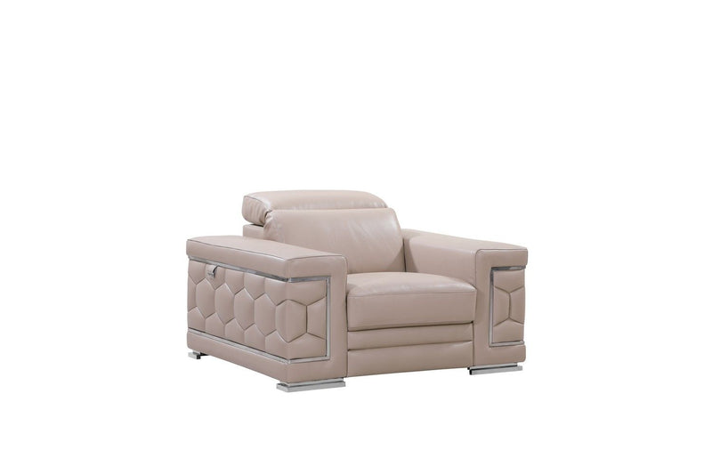692 - Sofa, Loveseat - R&R Furniture Gallery (Fountain Valley, CA)