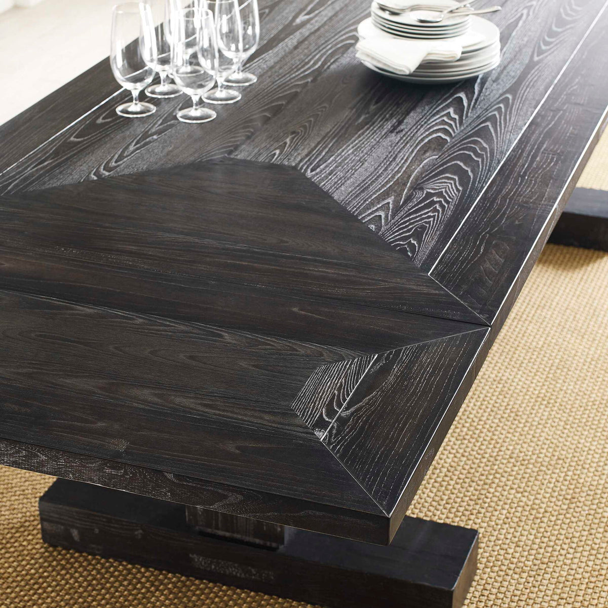 Black Magic - Extension Dining Table - Black