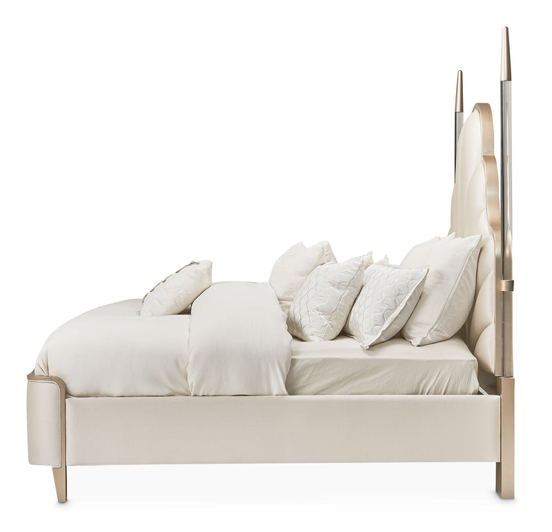 Malibu Crest - Scalloped Poster Bed - R&R Furniture Gallery (Fountain Valley, CA)