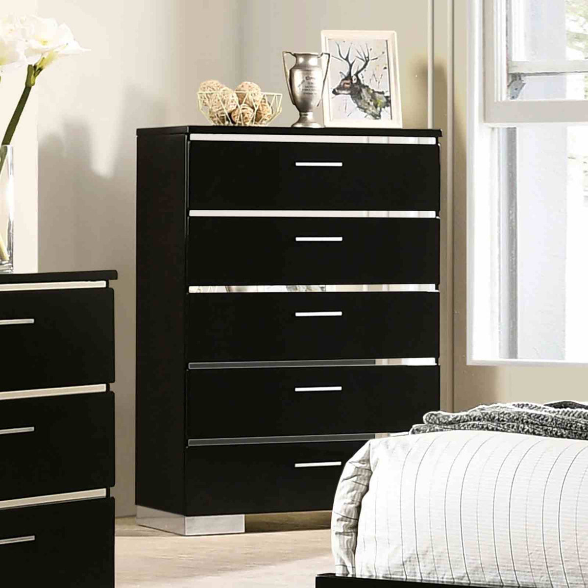 Carlie - Chest, Black