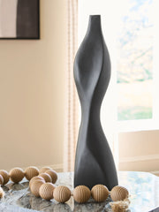 Judsen - Vase - R&R Furniture Gallery (Fountain Valley, CA)