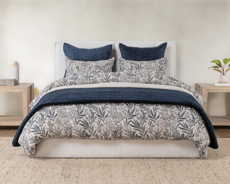 Mulberry - 3 Piece Duvet Set - R&R Furniture Gallery (Fountain Valley, CA)