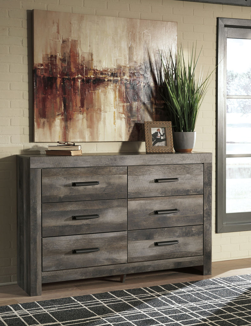 Wynnlow - Dresser, Mirror - R&R Furniture Gallery (Fountain Valley, CA)