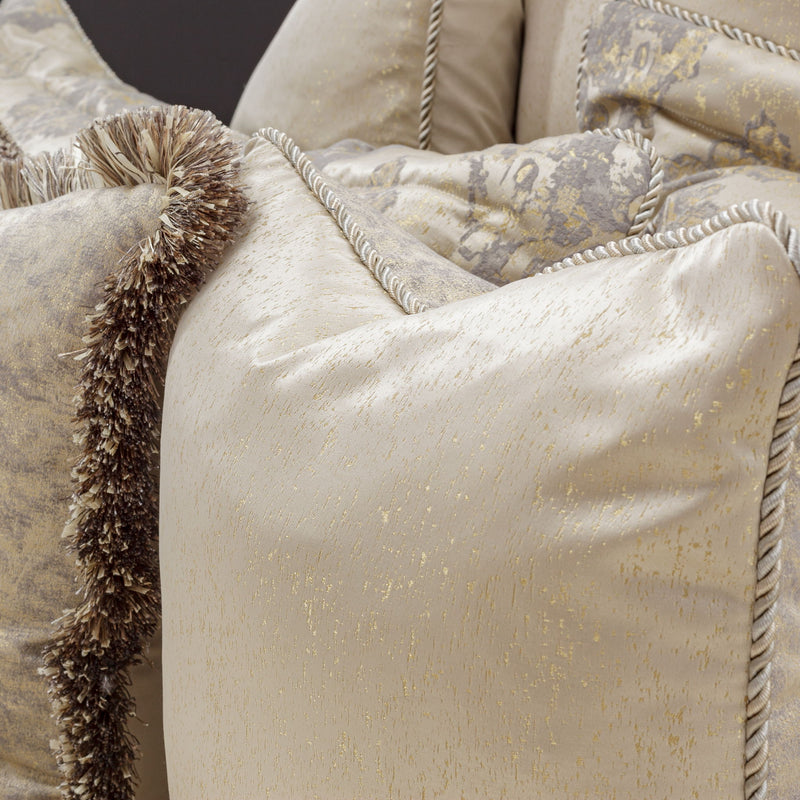 Bennett - 10-Piece King Comforter Set - Champagne - R&R Furniture Gallery (Fountain Valley, CA)