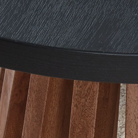 Kallari - Round End Table - Warm Brown / Black - R&R Furniture Gallery (Fountain Valley, CA)