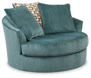 Laylabrook - Oversized Swivel Accent Chair - R&R Furniture Gallery (Fountain Valley, CA)