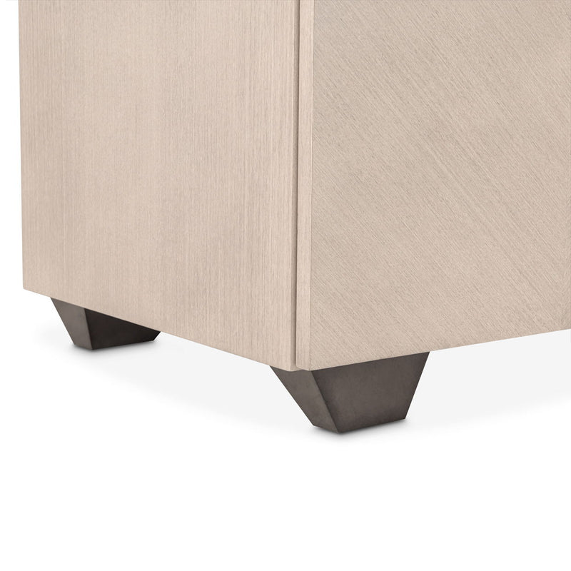 Fantosini - Display Cabinet - R&R Furniture Gallery (Fountain Valley, CA)