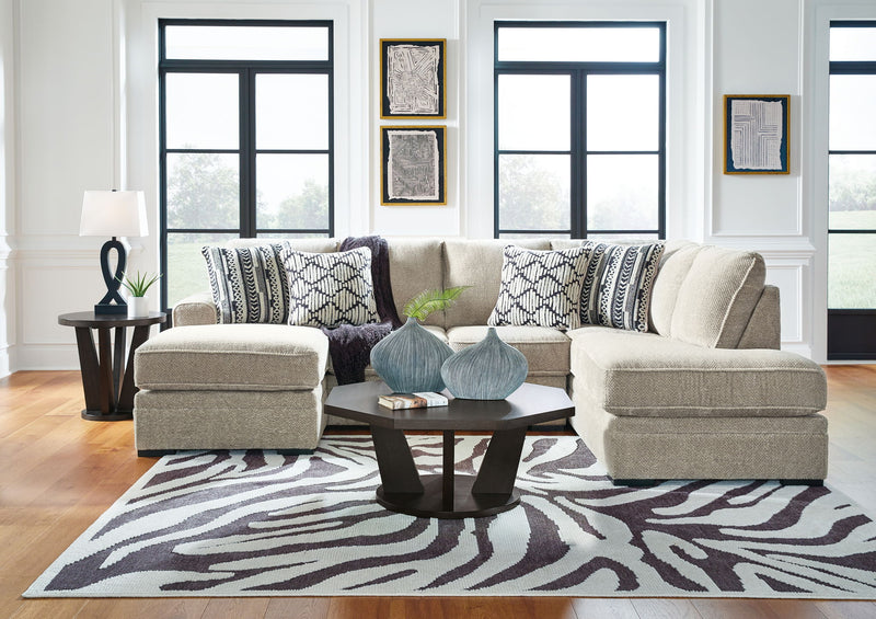 Calnita - Sectional - R&R Furniture Gallery (Fountain Valley, CA)
