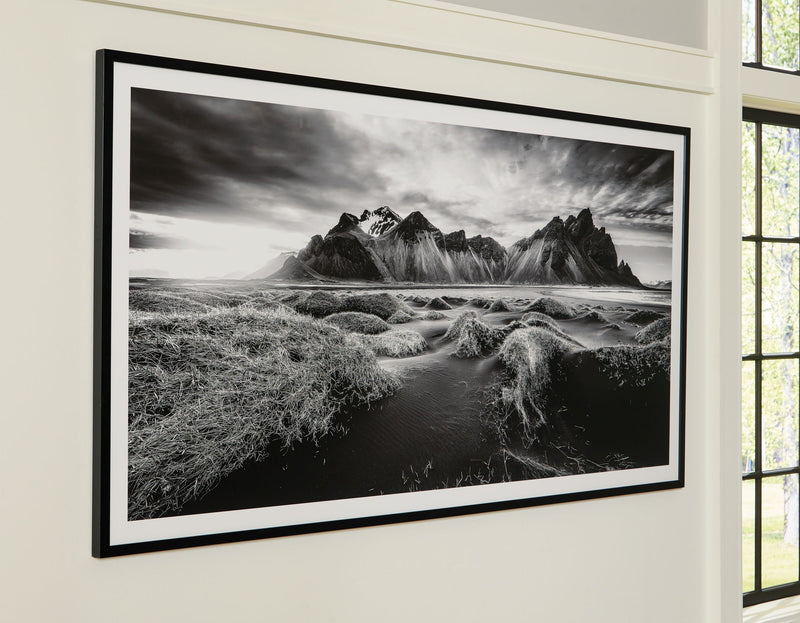Delstone - Wall Art - Black / White - R&R Furniture Gallery (Fountain Valley, CA)